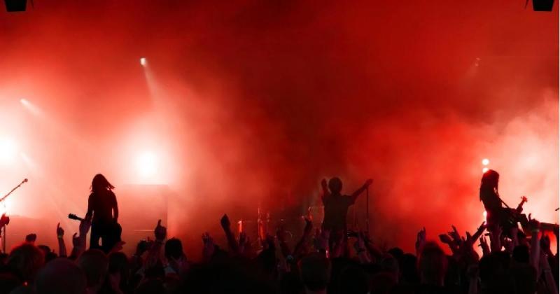 Diversité sonore et thématique des chansons de jeunes françaises actuelles